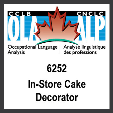 OLA_6252-In-Store-Cake-Decorator